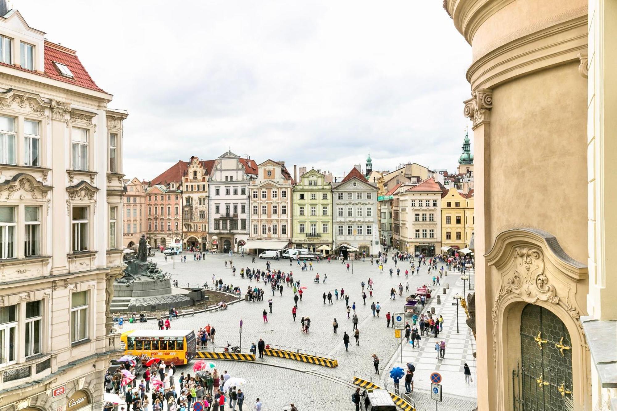 The Old Town Square & Parizska Apartments Prague Exterior photo