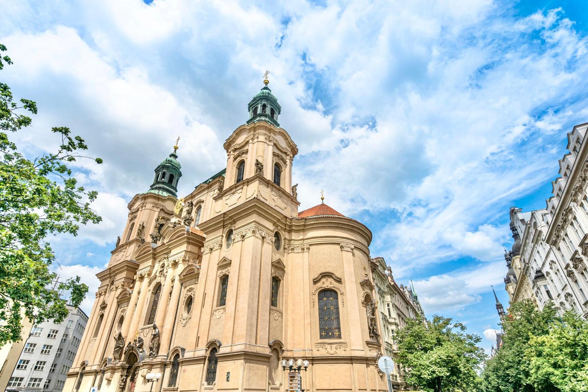 The Old Town Square & Parizska Apartments Prague Exterior photo